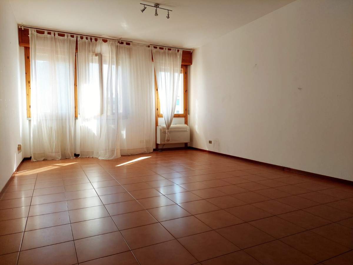 UFFICIO in zona Puianello a Quattro Castella
