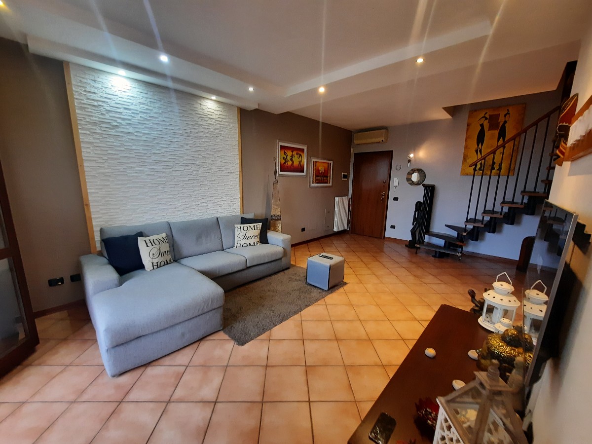 MAISONETTE CON MANSARDA in zona Pratofontana a Reggio Emilia