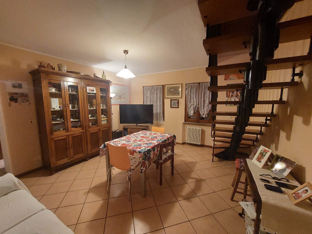 MAISONETTE CON MANSARDA in zona Gavassa a Reggio Emilia