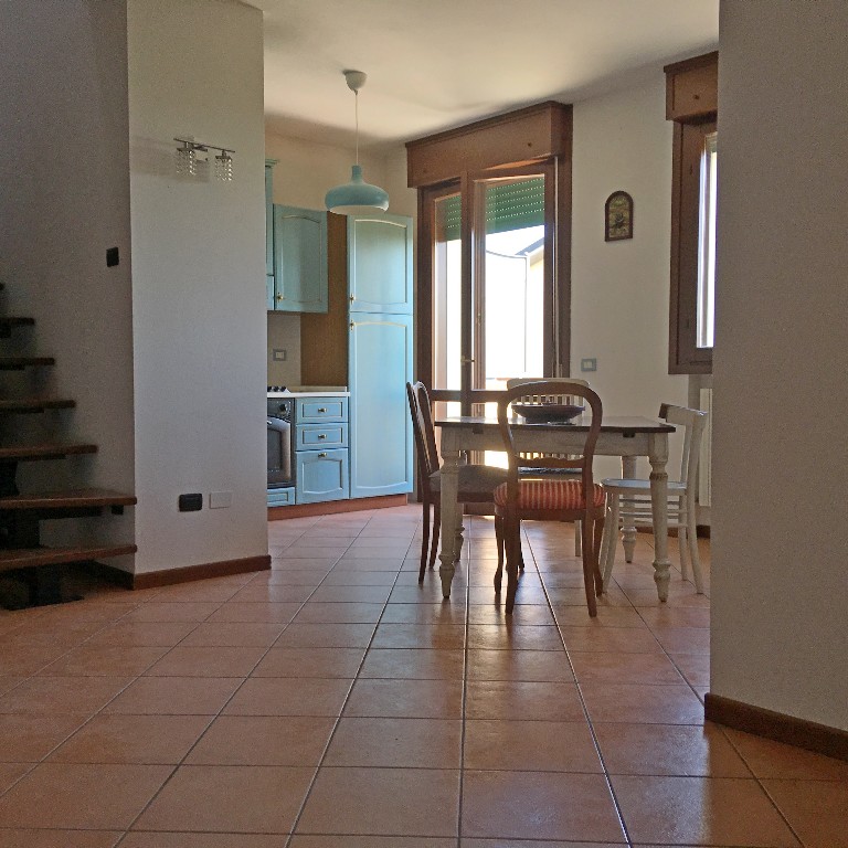 MAISONETTE CON MANSARDA in zona Roncocesi a Reggio Emilia