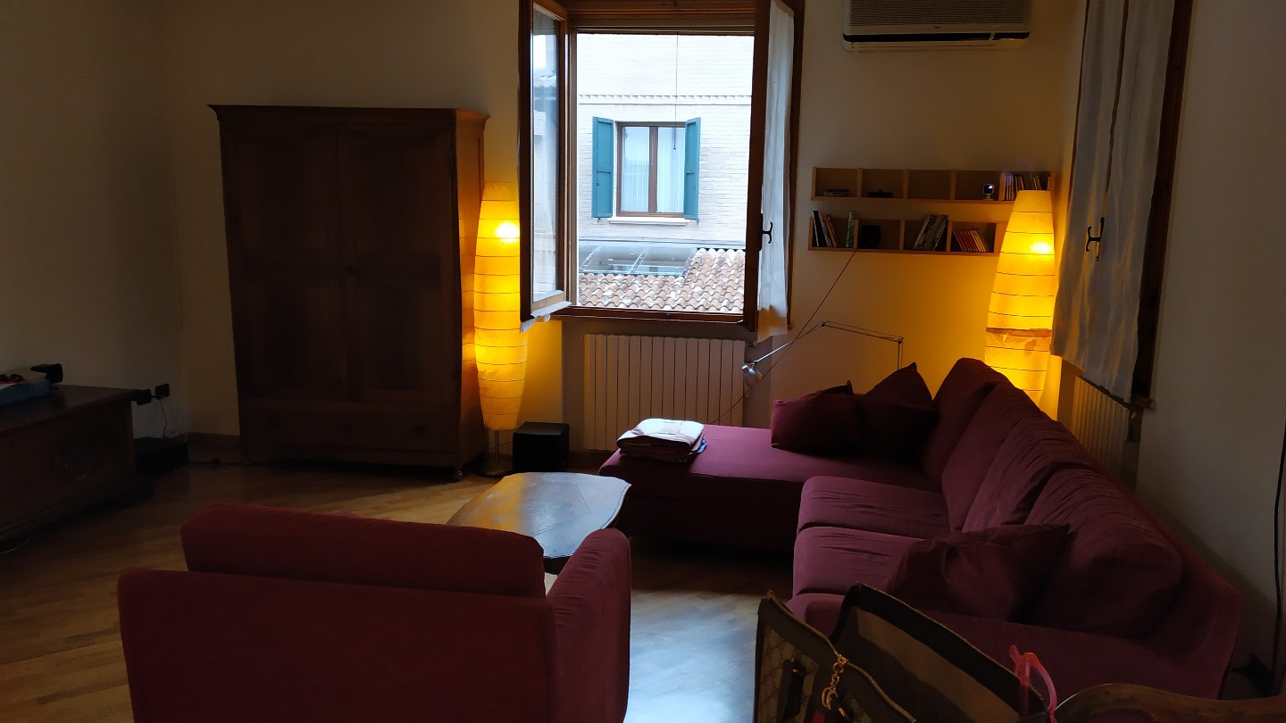 CASA SINGOLA in zona Regina Pacis a Reggio Emilia
