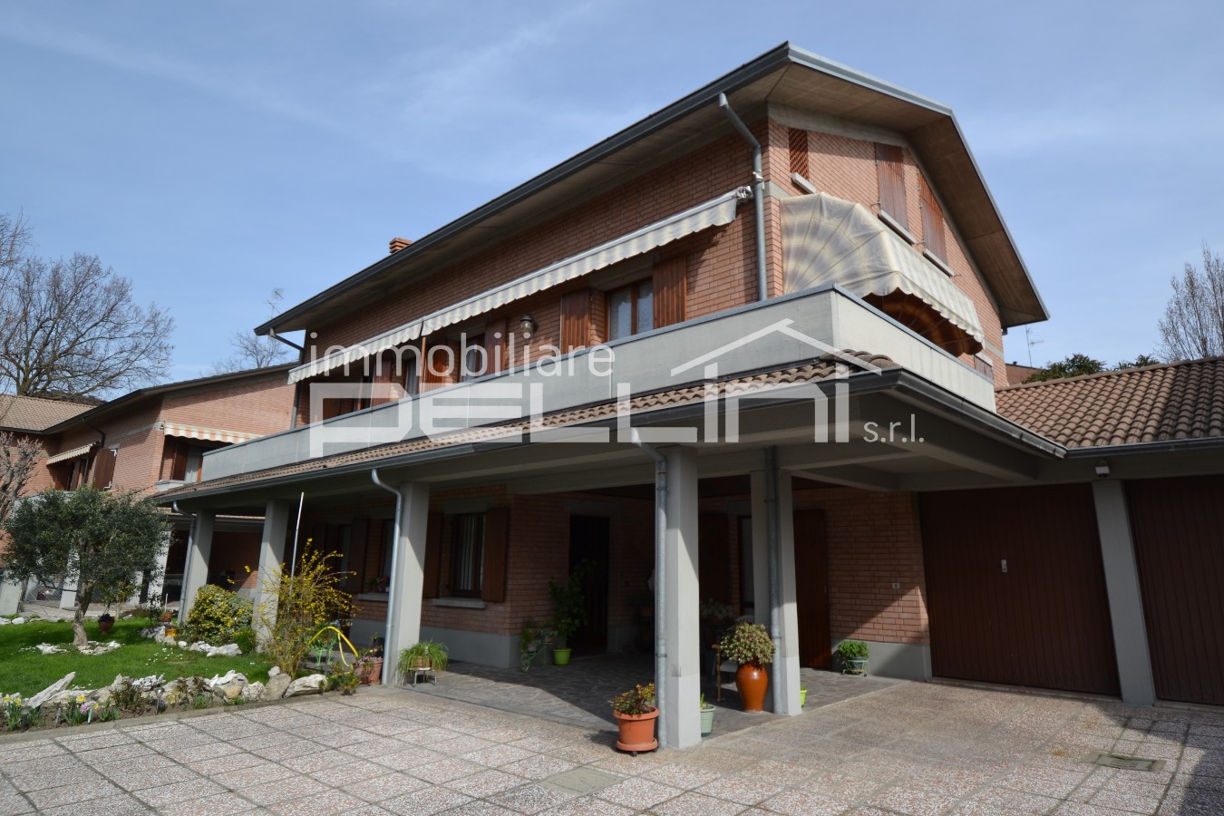 VILLA in zona Acque Chiare a Reggio Emilia