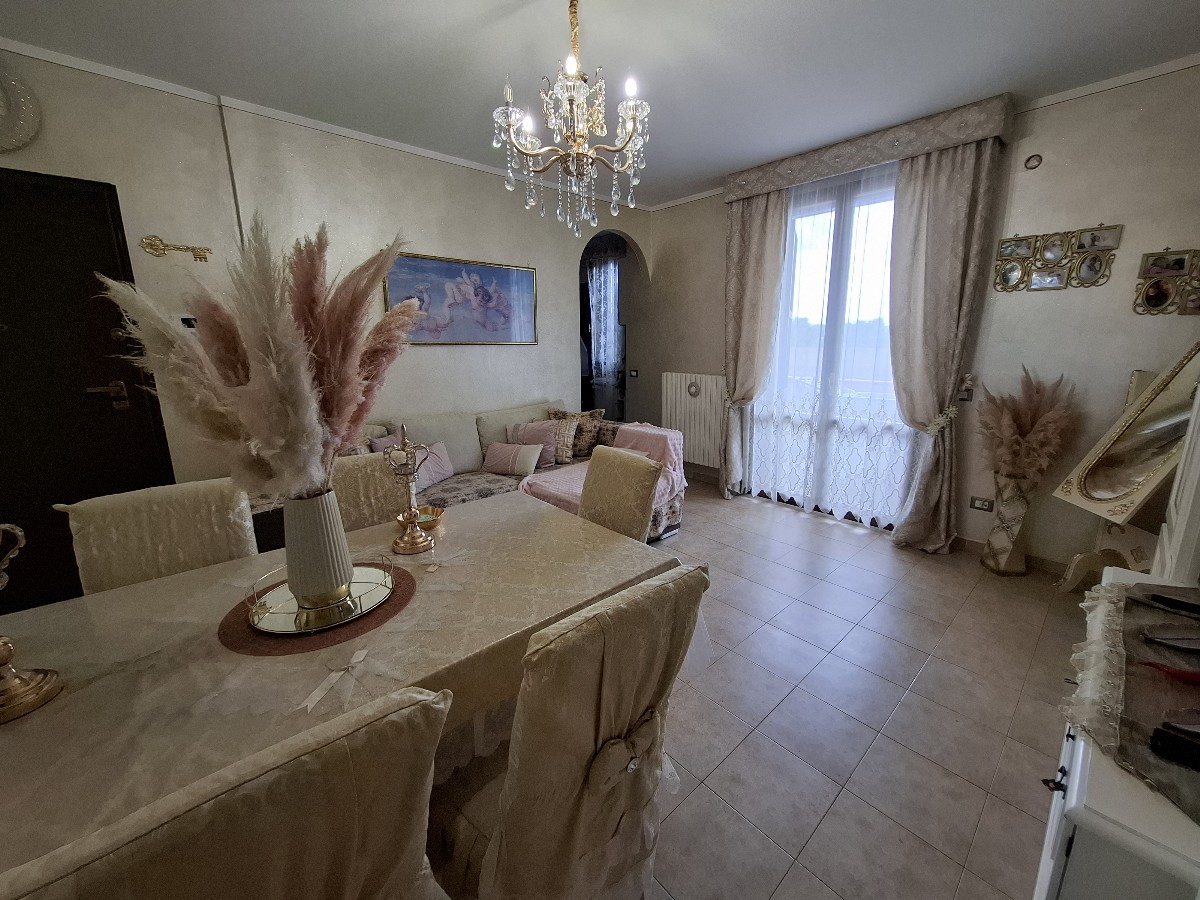 APPARTAMENTO 2 CAMERE in zona Cadè a Reggio Emilia