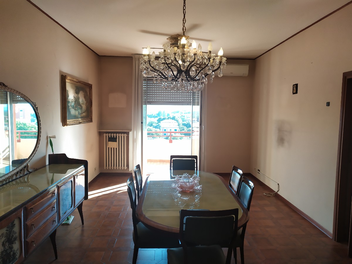 APPARTAMENTO 2 CAMERE in zona Reggio Emilia a Reggio Emilia