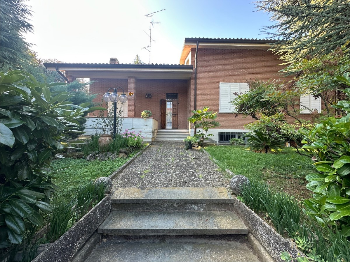 CASA SINGOLA in zona Bibbiano a Bibbiano