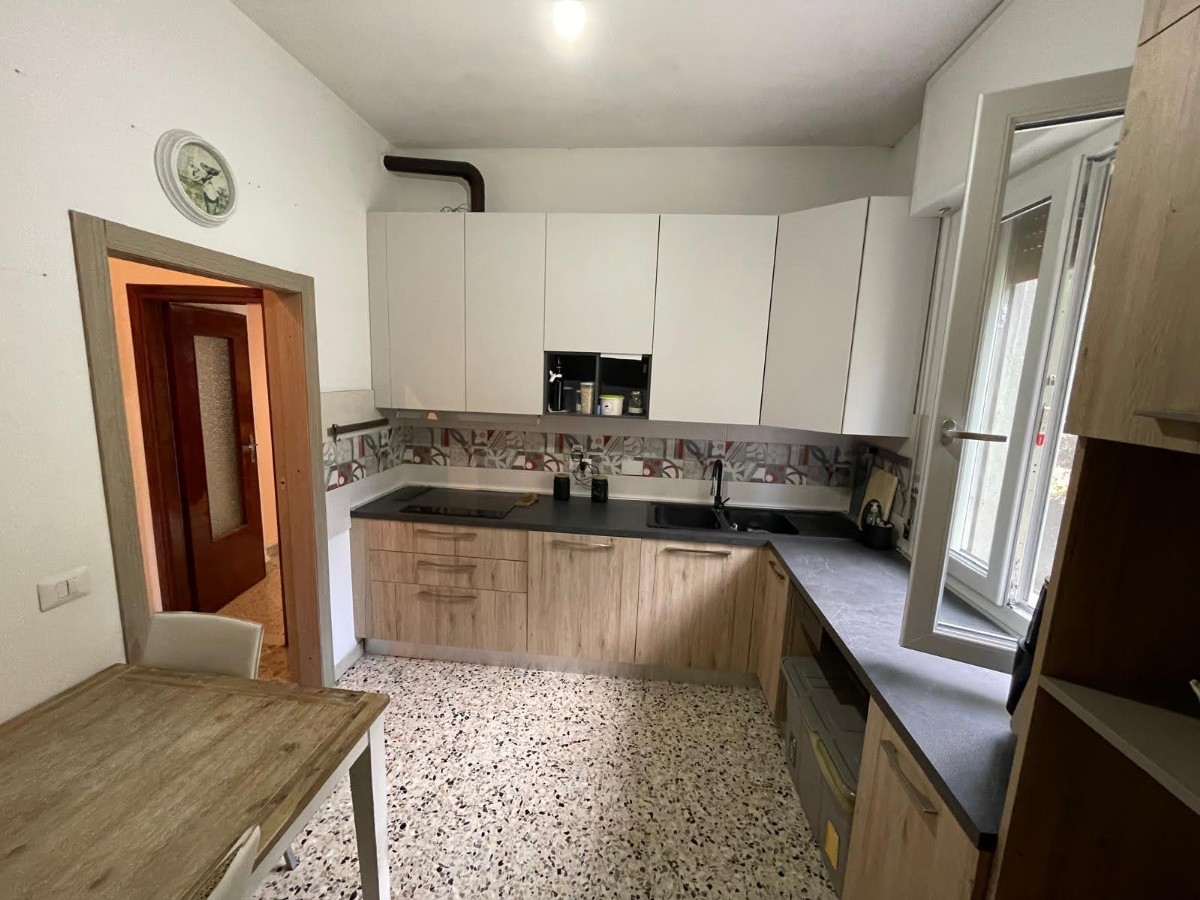 APPARTAMENTO 2 CAMERE in zona Regina Pacis a Reggio Emilia