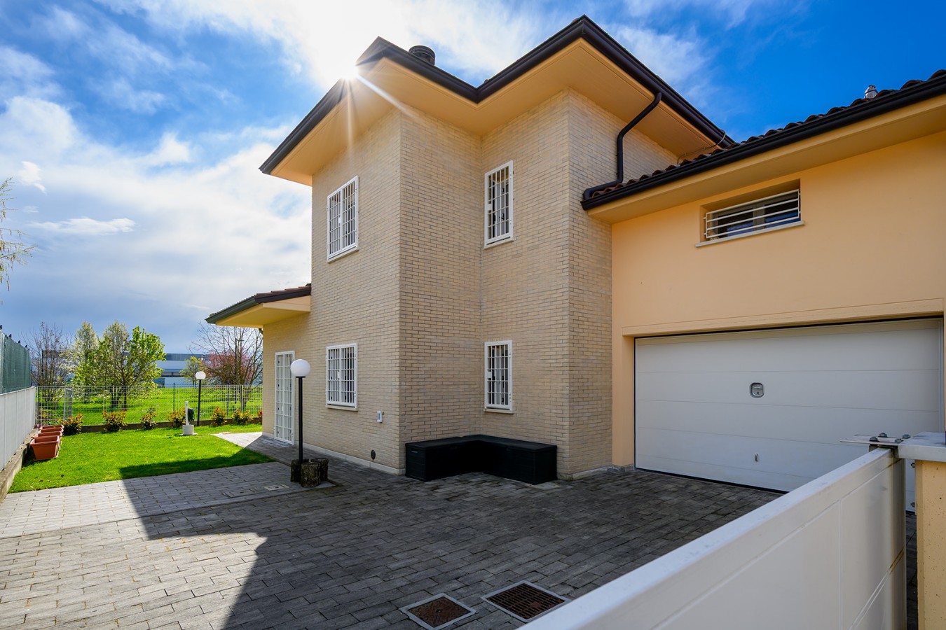 VILLA ABBINATA in zona Sant’Ilario d’Enza a Sant’Ilario d’Enza