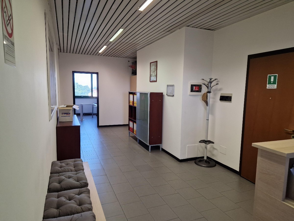UFFICIO in zona Tribunale a Reggio Emilia
